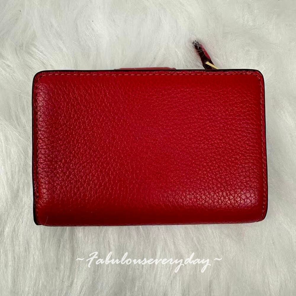 Coach Medium Corner Zip Wallet In Leather/Gold/True Red CBO41 NWT - Picture 2 of 3
